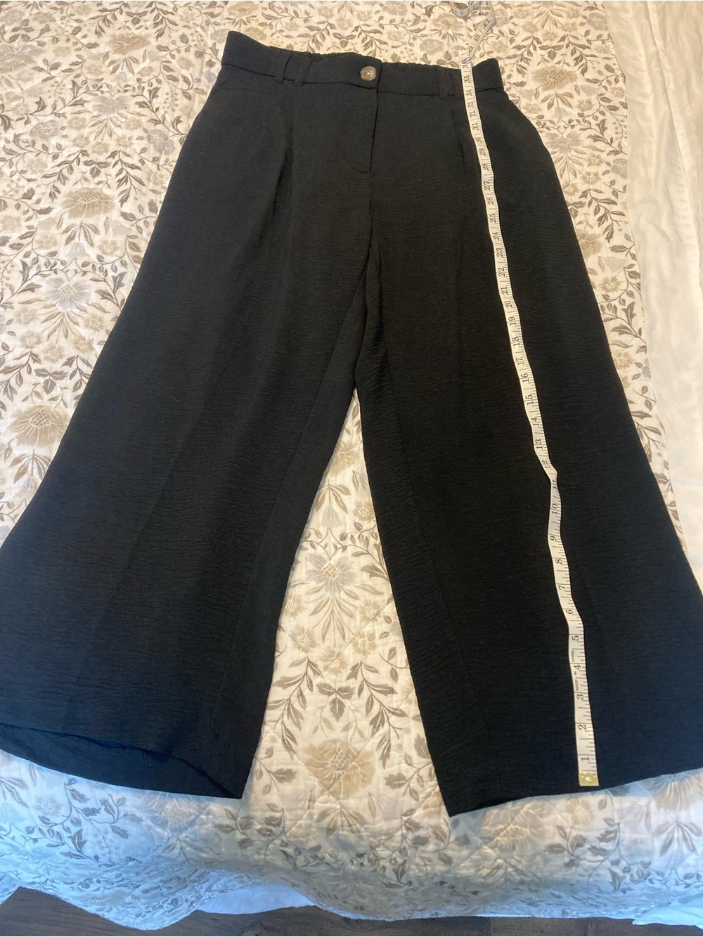 Black Wide Leg Cropped Trousers